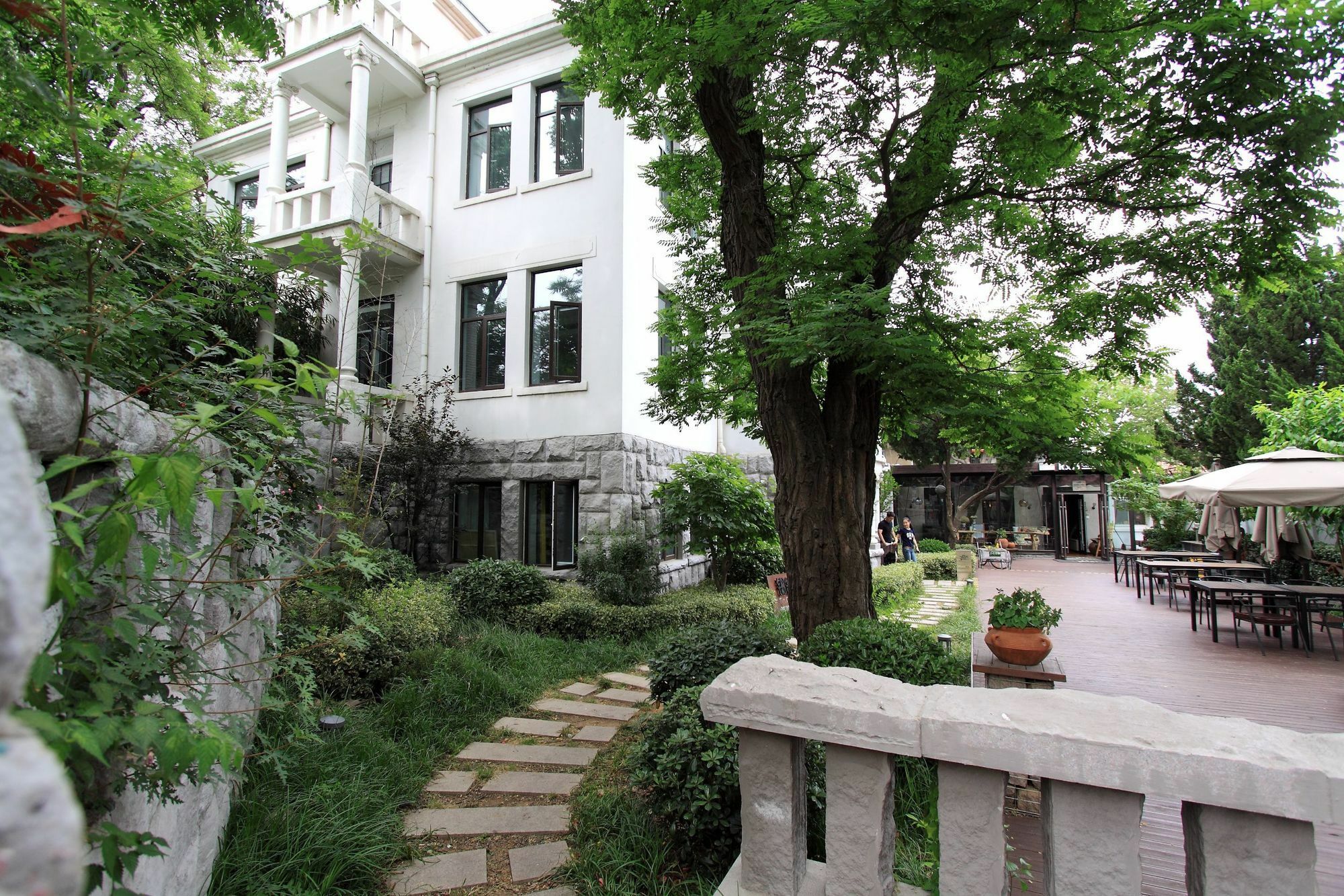 No.5 Hengshan Road Cultural Hotel Qingdao Exterior photo